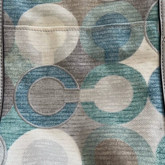 Coach Audrey Metallic Graphic Op Art Cinched Tote - Picture 2 of 4